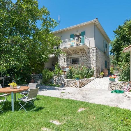 Appartamento Avelia Pink Asprogerakata Esterno foto